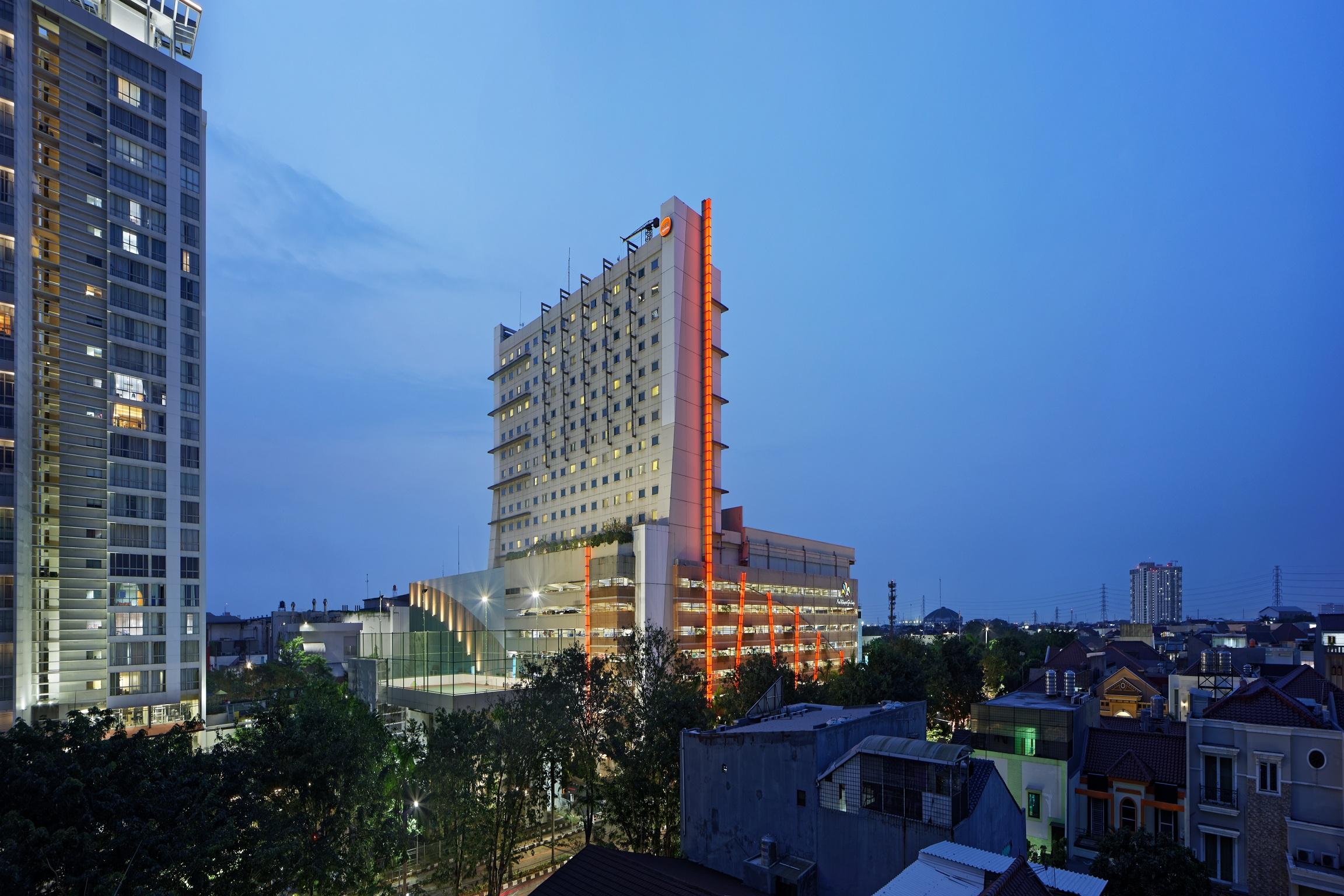Harris Hotel And Conventions Kelapa Gading Jakarta Exterior foto