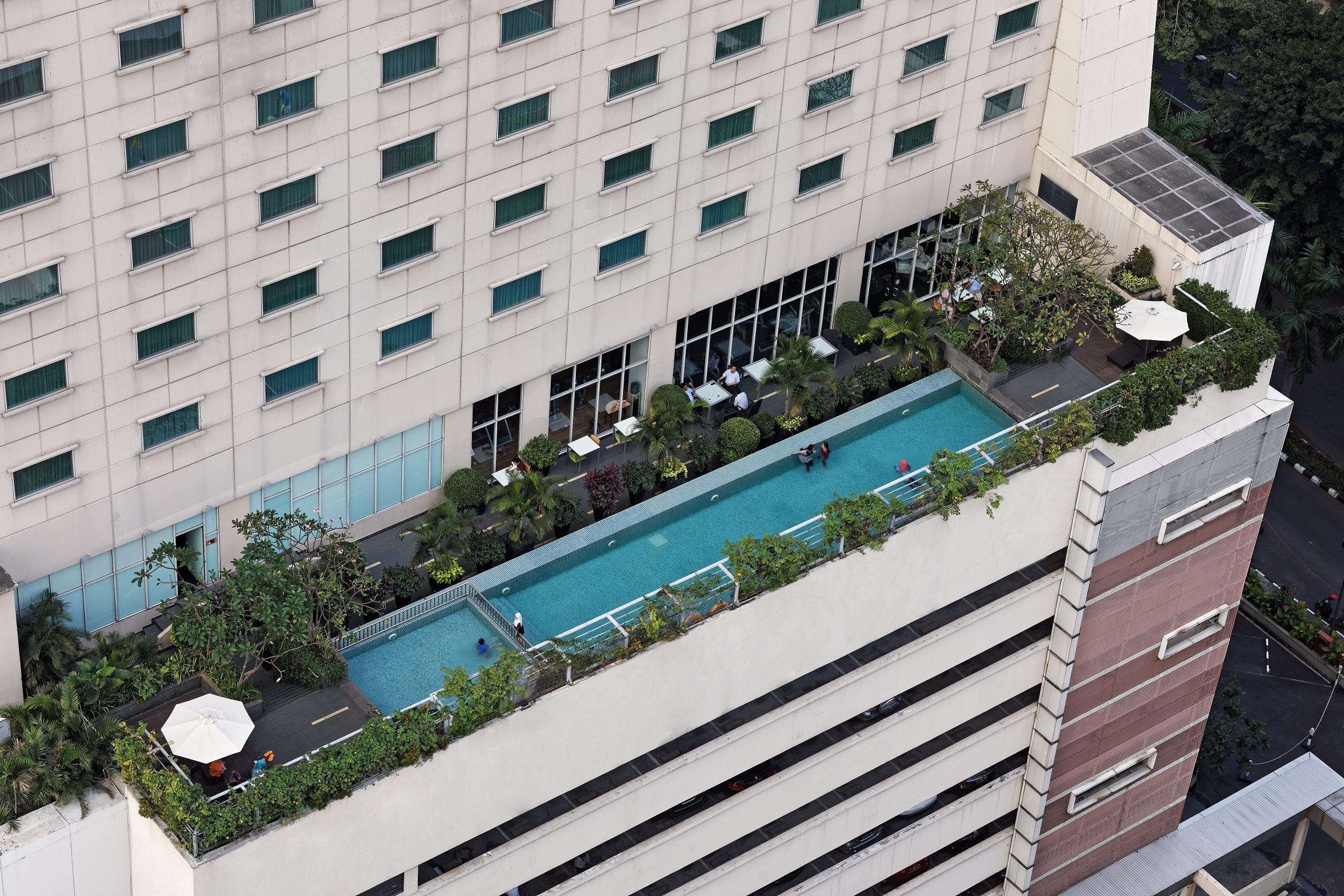 Harris Hotel And Conventions Kelapa Gading Jakarta Exterior foto
