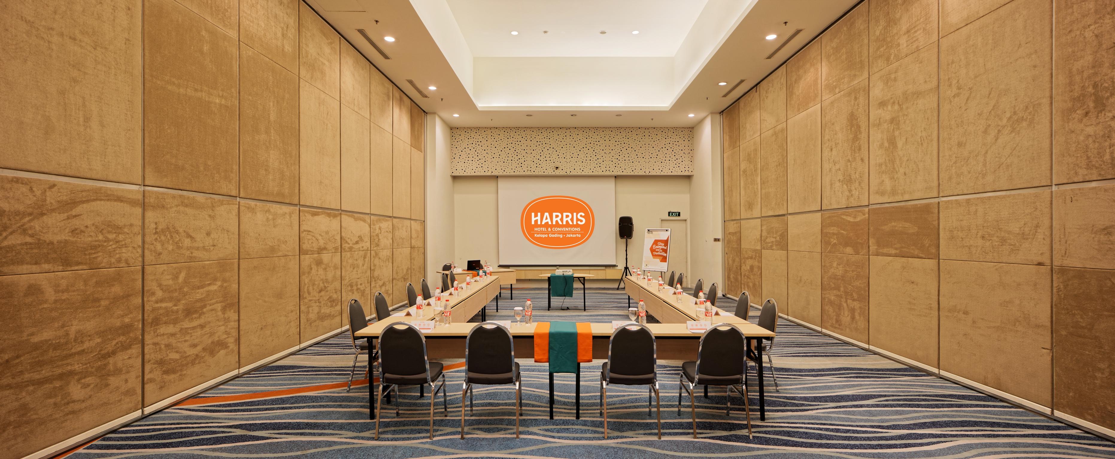 Harris Hotel And Conventions Kelapa Gading Jakarta Exterior foto