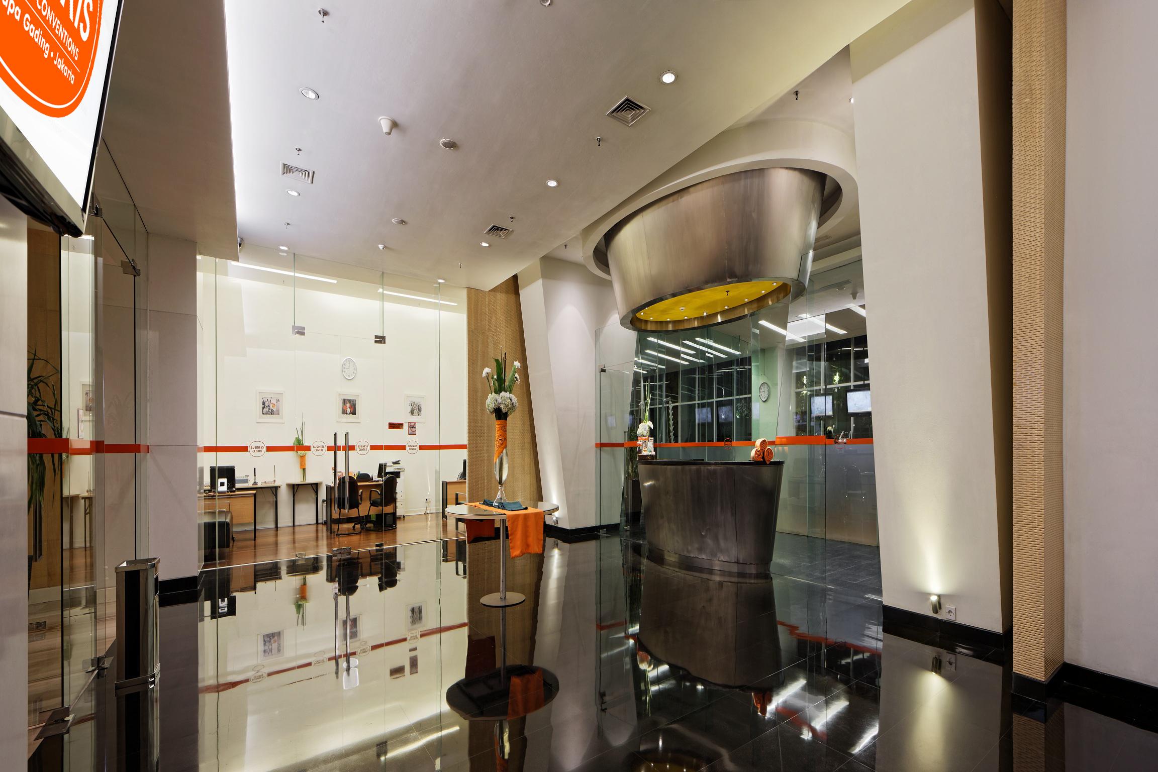 Harris Hotel And Conventions Kelapa Gading Jakarta Exterior foto